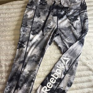 Reebok Black and Gray Patterned Leggings